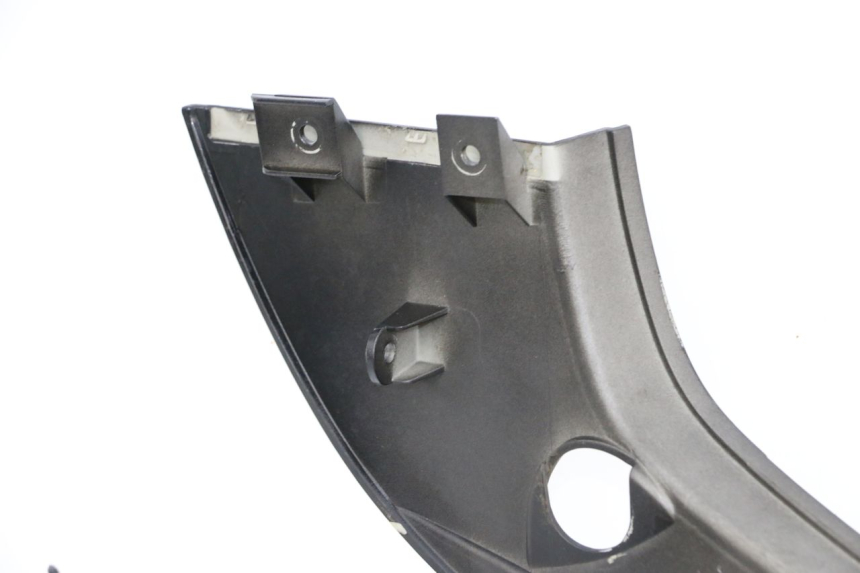 photo de CARENADO TRASERO IZQUIERDA MBK FLAME X 125 (2007 - 2016) - Otra perspectiva