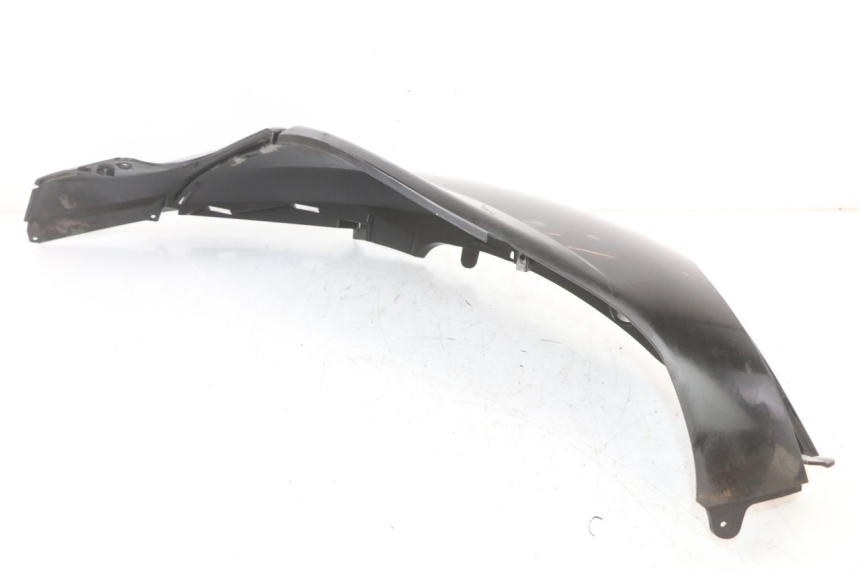 photo de CARENADO TRASERO IZQUIERDA PIAGGIO FLY 2T 50 (2004 - 2017) - Detalles de los puntos de fijación