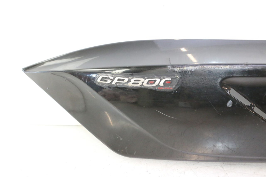 photo de CARENADO TRASERO IZQUIERDA GILERA GP 800 (2007 - 2013) - Otra perspectiva