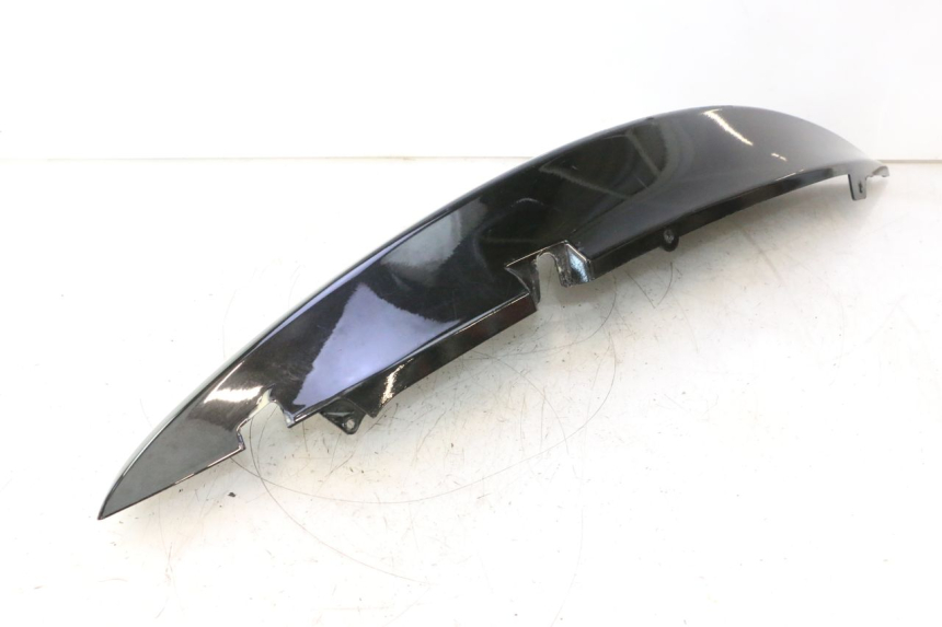 photo de CARENADO TRASERO IZQUIERDA GILERA GP 800 (2007 - 2013) - Detalles de los puntos de fijación