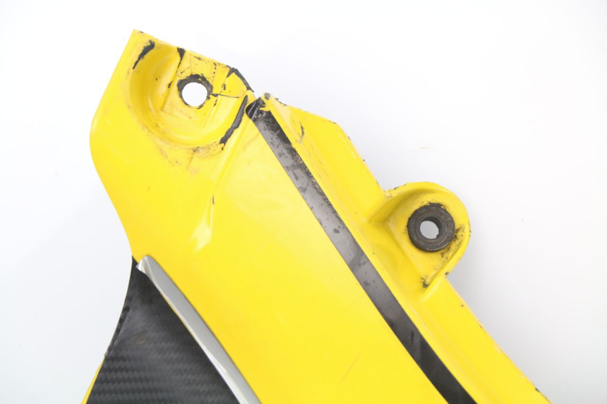 photo de CARENADO TRASERO IZQUIERDA SUZUKI GSXF GSX F 600 (1988 - 1997) - Detalles de los puntos de fijación