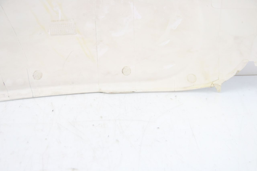 photo de FLANCO TRASERO IZQUIERDO JM MOTORS GT LINE 4T 50 (2021 - 2023) - Características distintivas