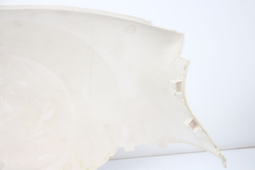 photo de FLANCO TRASERO IZQUIERDO JM MOTORS GT LINE 4T 50 (2021 - 2023) - Zoom sobre los componentes