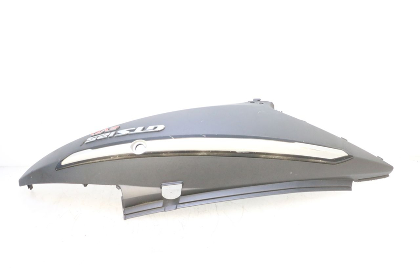 photo de CARENADO TRASERO IZQUIERDA SYM GTS EVO 125 (2009 - 2013) - Estado de la superficie y material