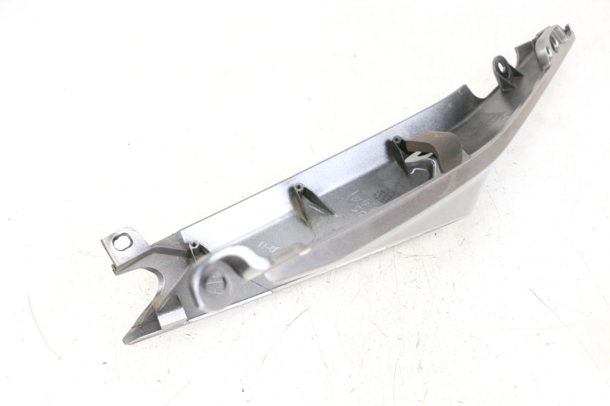 photo de CARENADO TRASERO IZQUIERDA HUSQVARNA SVARTPILEN 401 (2018 - 2023) - Otra perspectiva