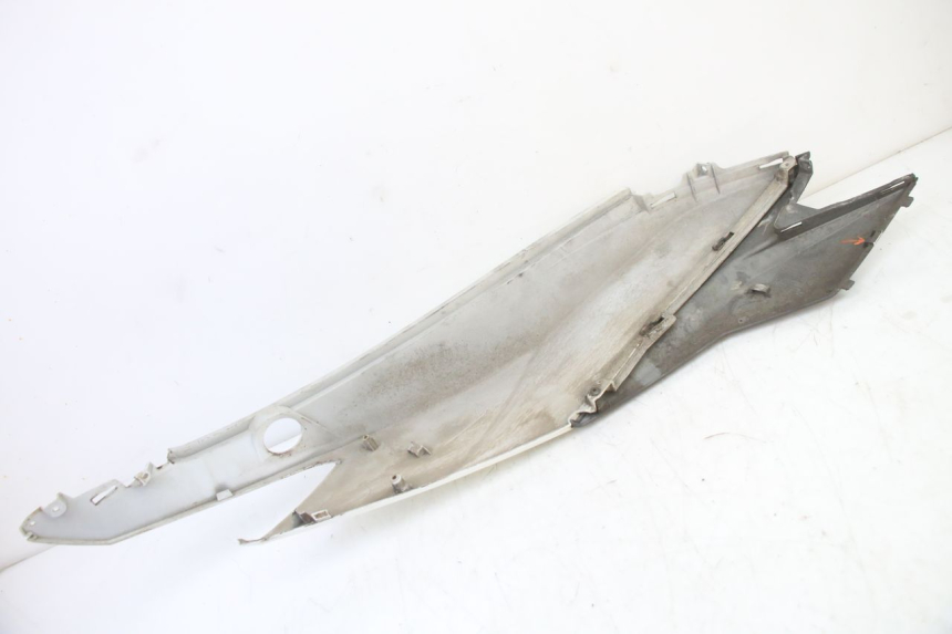 photo de FLANCO TRASERO IZQUIERDO SYM JET 14 4T 50 (2018 - 2022) - Detalles de los puntos de fijación