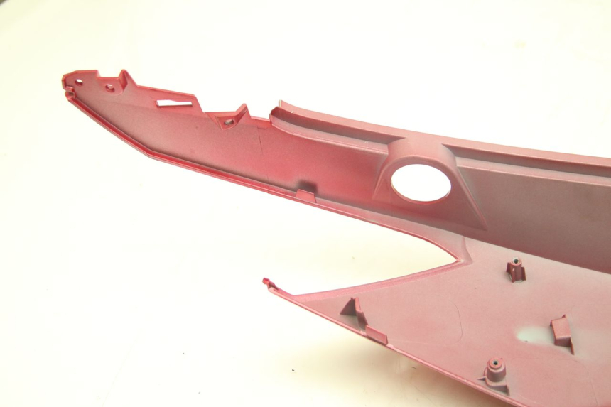 photo de FLANCO TRASERO IZQUIERDO SYM JET 4 4T 50 (2018 - 2021) - Características distintivas