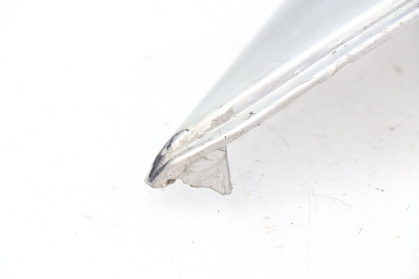 photo de FLANCO TRASERO IZQUIERDO SYM JET EURO X 2T 50 (2003 - 2007) - Marcados y referencias originales