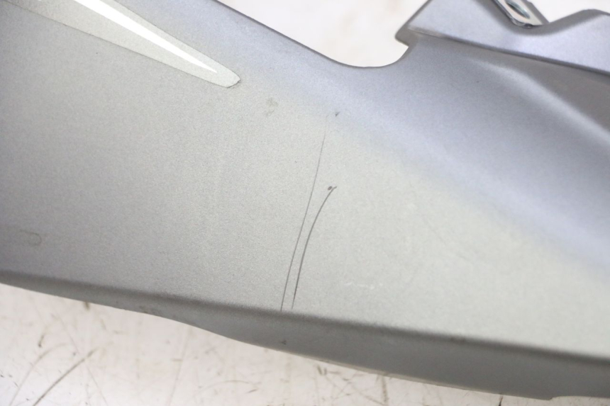 photo de CARENADO TRASERO IZQUIERDA KIDEN KD125-G 125 (2018 - 2022) - Detalles de los puntos de fijación