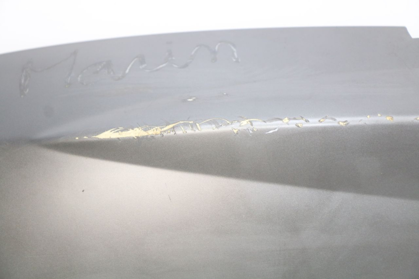 photo de FLANCO TRASERO IZQUIERDO PEUGEOT KISBEE 2T 50 (2010 - 2017) - Zoom sobre los componentes