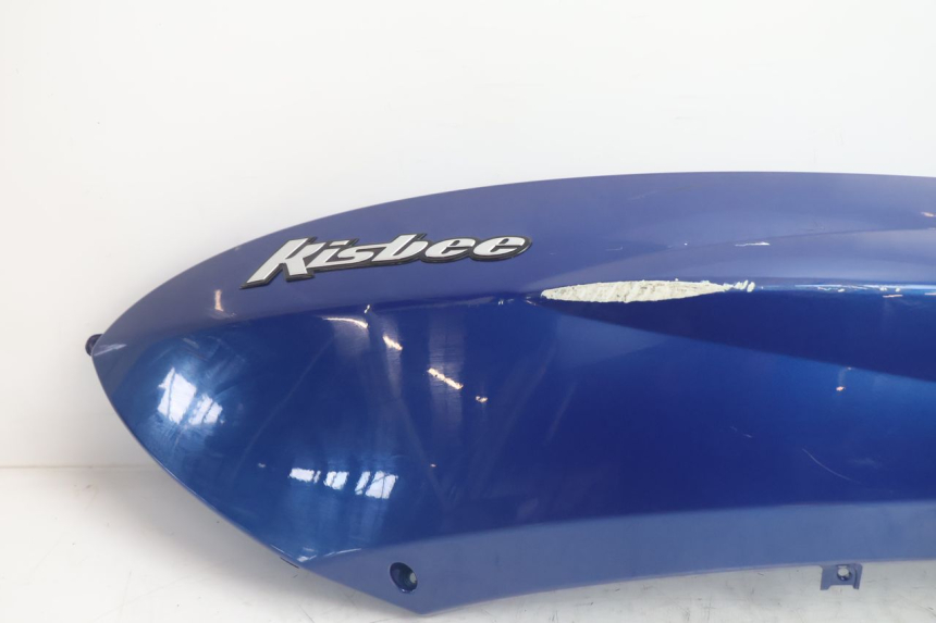 photo de CARENADO TRASERO IZQUIERDA PEUGEOT KISBEE 2T 50 (2018 - 2022) - Detalle de la pieza