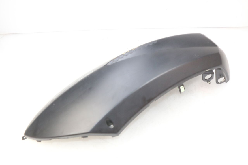 photo de FLANCO TRASERO IZQUIERDO PEUGEOT KISBEE 4T 50 (2010 - 2017) - Otra perspectiva