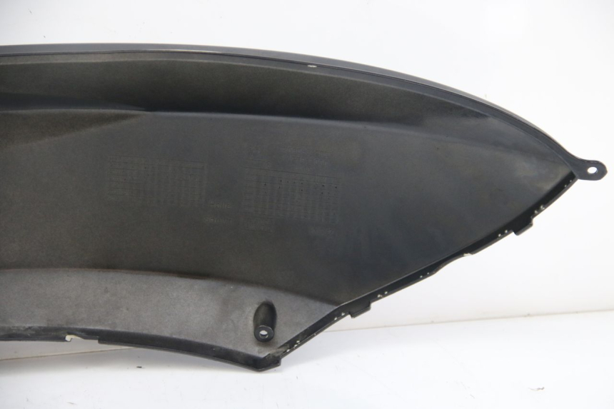 photo de FLANCO TRASERO IZQUIERDO PEUGEOT KISBEE 4T 50 (2018 - 2022) - Detalle de la pieza