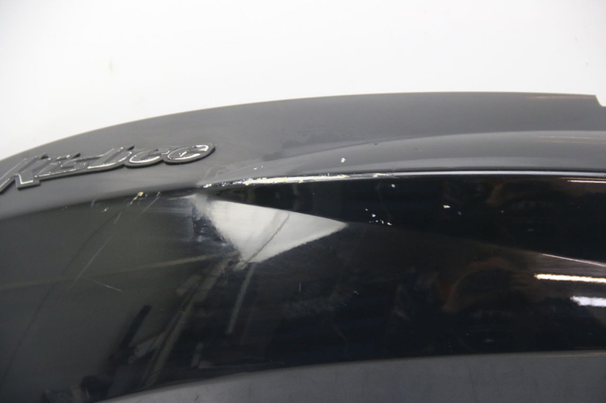 photo de FLANCO TRASERO IZQUIERDO PEUGEOT KISBEE 4T 50 (2018 - 2022) - Detalles de los puntos de fijación