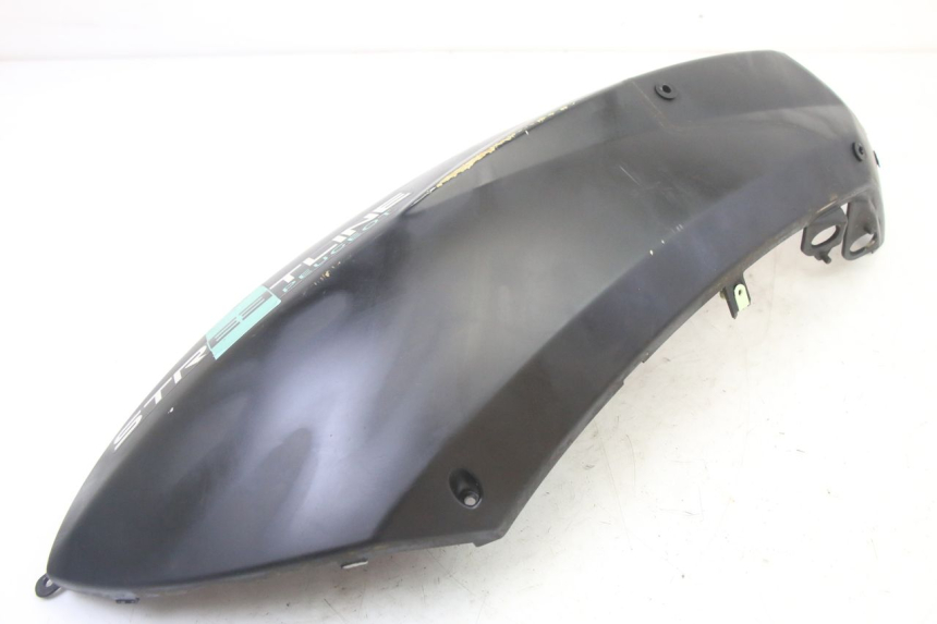 photo de FLANCO TRASERO IZQUIERDO PEUGEOT KISBEE 4T 50 (2018 - 2022) - Primer plano técnico