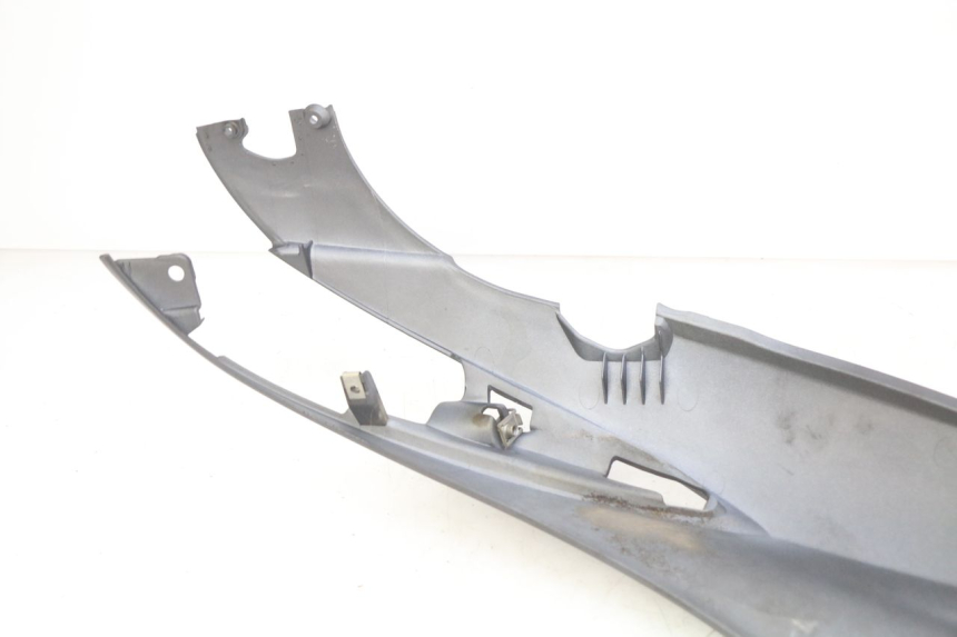 photo de FLANCO TRASERO IZQUIERDO PIAGGIO LIBERTY IGET 4T 50 (2015 - 2020) - Otra perspectiva