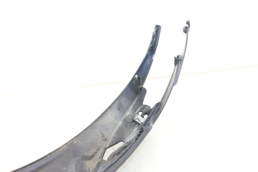 photo de FLANCO TRASERO IZQUIERDO PIAGGIO LIBERTY IGET 4T 50 (2015 - 2020) - Primer plano técnico