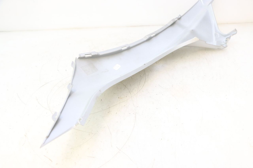 photo de CARENADO TRASERO IZQUIERDA PIAGGIO MP3 LT 300 (2010 - 2016) - Detalle de la pieza