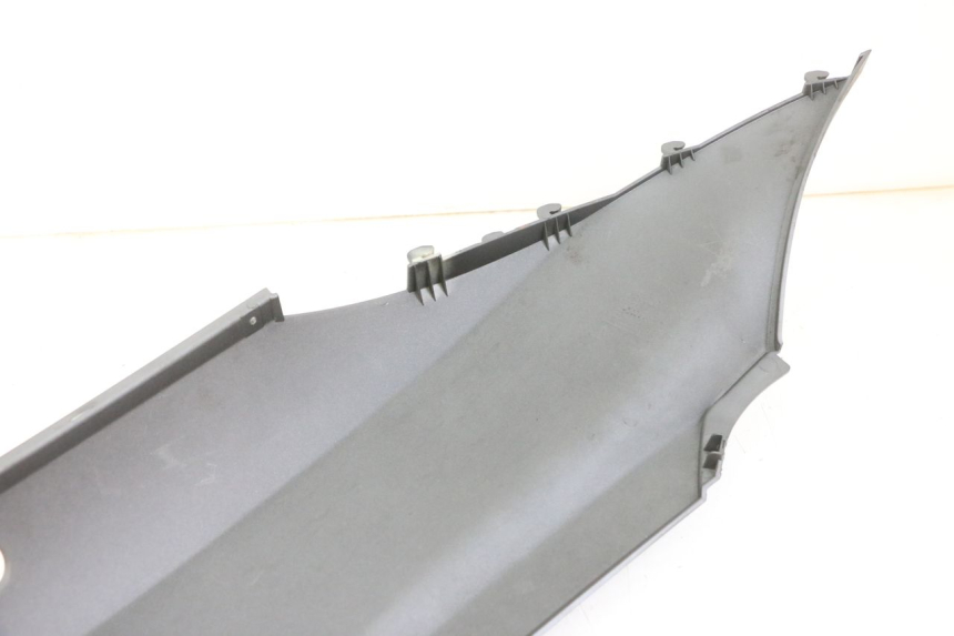 photo de FLANCO TRASERO IZQUIERDO PIAGGIO MP3 500 (2014 - 2017) - Otra vista del artículo