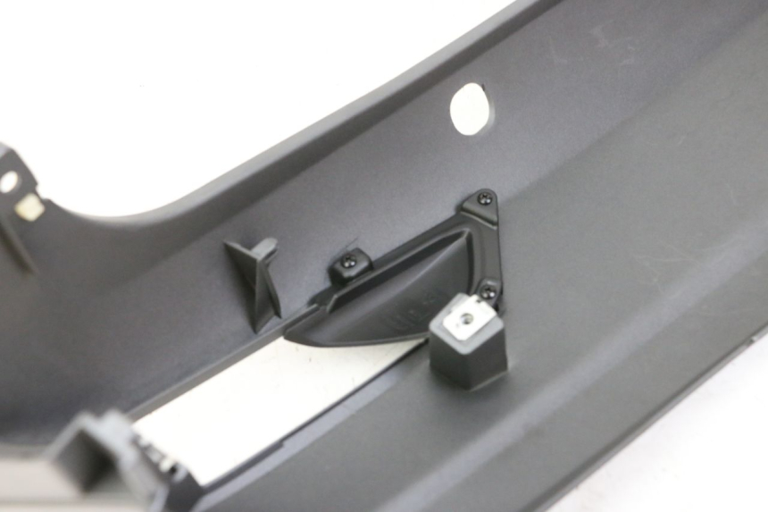 photo de FLANCO TRASERO IZQUIERDO PIAGGIO MP3 500 (2014 - 2017) - Marcados y referencias originales