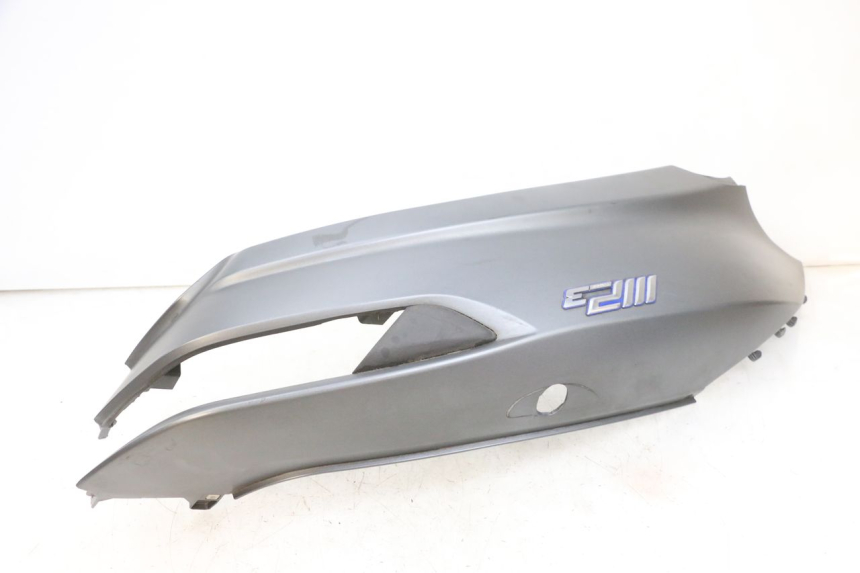 photo de CARENADO TRASERO IZQUIERDA PIAGGIO MP3 500 (2016 - 2018) - Estado de la superficie y material