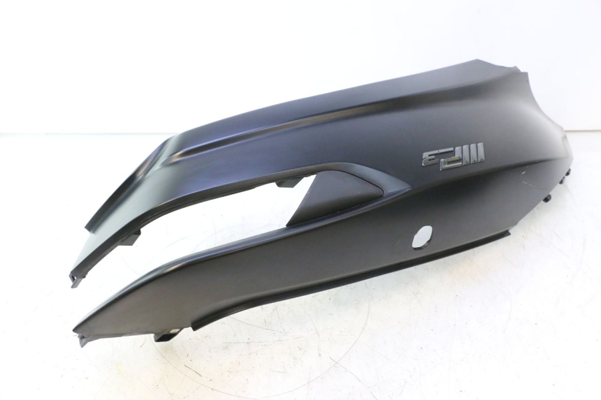 photo de CARENADO TRASERO IZQUIERDA PIAGGIO MP3 500 (2016 - 2018) - Estado de la superficie y material