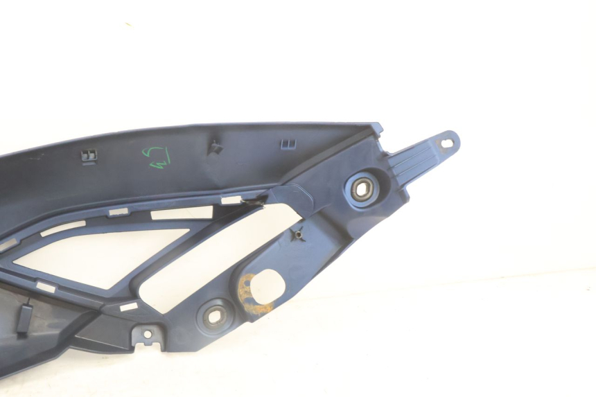 photo de CARENADO TRASERO IZQUIERDA YAMAHA N-MAX NMAX 125 (2021 - 2024) - Otra vista del artículo