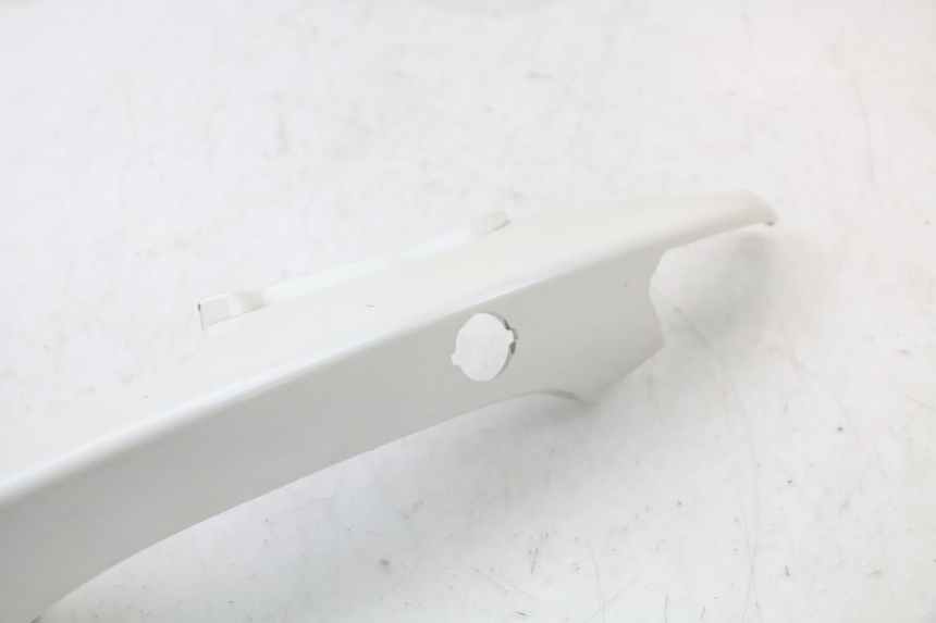 photo de CARENADO TRASERO IZQUIERDA MOTO GUZZI NORGE 8V GT 1200 (2011 - 2016) - Zoom estado de uso