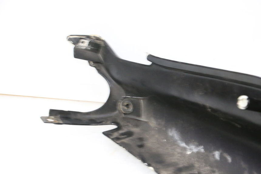 photo de CARENADO TRASERO IZQUIERDA HONDA NSR R 125 (1994 - 2003) - Detalles de los puntos de fijación