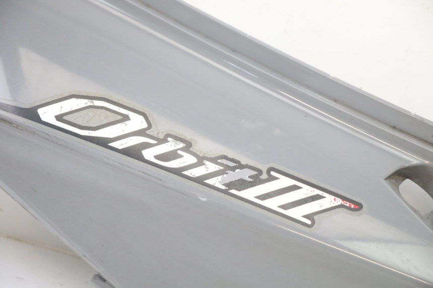 photo de CARENADO TRASERO IZQUIERDA SYM ORBIT III 3 4T 50 (2021 - 2025) - Otra perspectiva