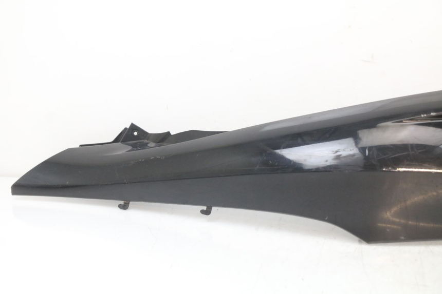photo de CARENADO TRASERO IZQUIERDA HONDA PCX (JF28) 125 (2009 - 2011) - Detalle de la pieza