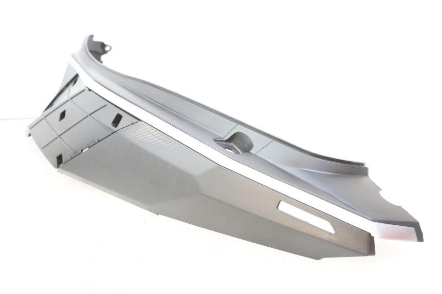 photo de FLANCO TRASERO IZQUIERDO PEUGEOT TWEET 4T 50 (2023 - 2025) - Primer plano de alta resolución