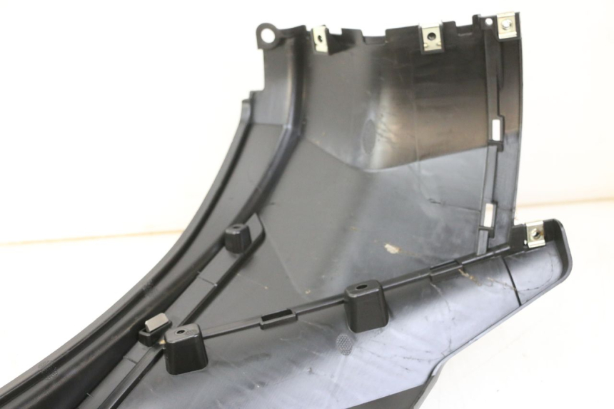 photo de FLANCO TRASERO IZQUIERDO PEUGEOT TWEET 4T 50 (2023 - 2025) - Estado de la superficie y material