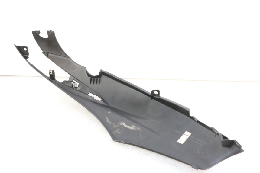 photo de CARENADO TRASERO IZQUIERDA PIAGGIO LIBERTY IGET 4T 50 (2021 - 2025) - Detalle de la pieza