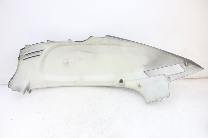 photo de CARENADO TRASERO IZQUIERDA EFUN PUSA 1 - Zoom estado de uso