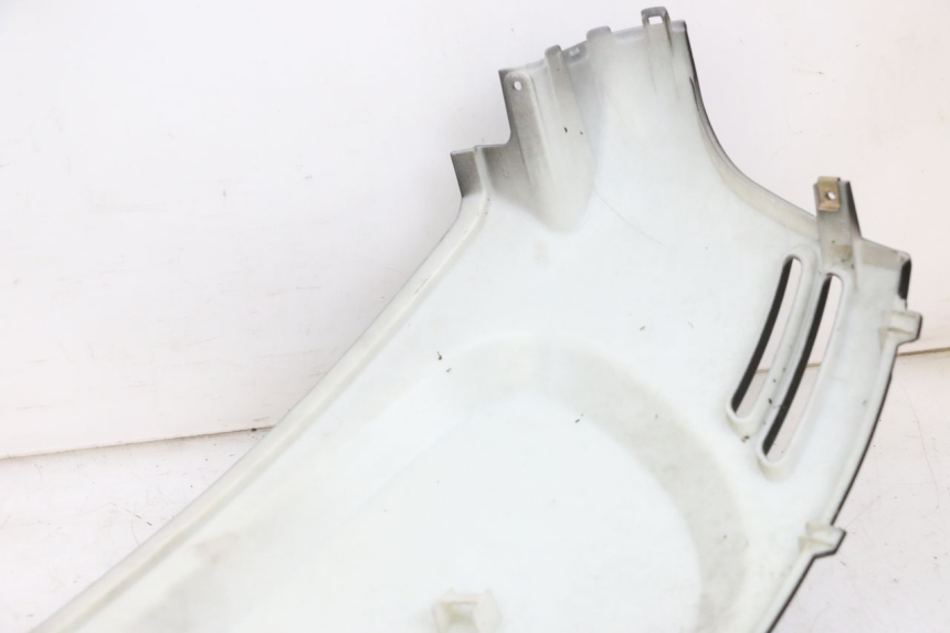 photo de CARENADO TRASERO IZQUIERDA EFUN PUSA 1 - Otra perspectiva