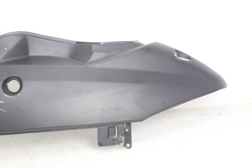 photo de CARENADO TRASERO IZQUIERDA TNT MOTOR ROMA 12' 2T 50 (2007 - 2018) - Primer plano técnico