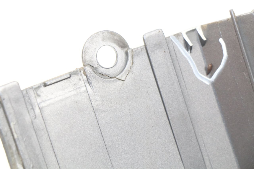 photo de CARENADO TRASERO IZQUIERDA DAELIM S2 125 (2006 - 2007) - Otra perspectiva