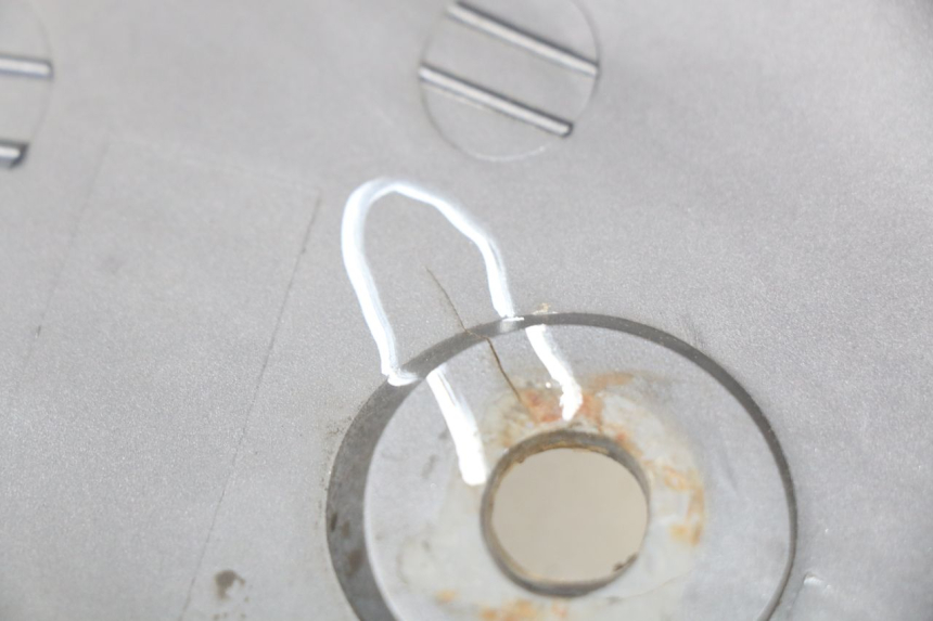 photo de CARENADO TRASERO IZQUIERDA DAELIM S2 125 (2006 - 2007) - Primer plano técnico