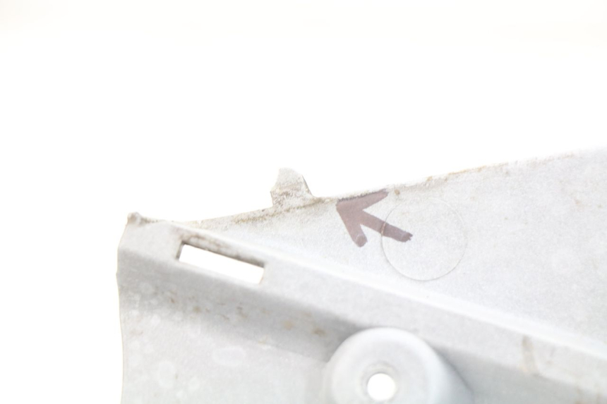 photo de FLANCO TRASERO IZQUIERDO DAELIM S3 125 (2010 - 2017) - Otra perspectiva