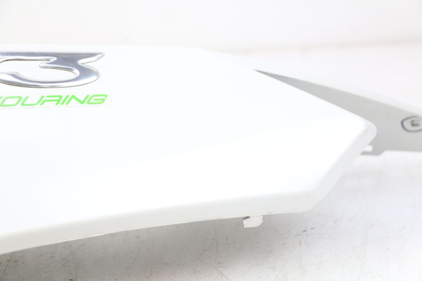 photo de FLANCO TRASERO IZQUIERDO DAELIM S3 125 (2010 - 2017) - Detalle de la pieza