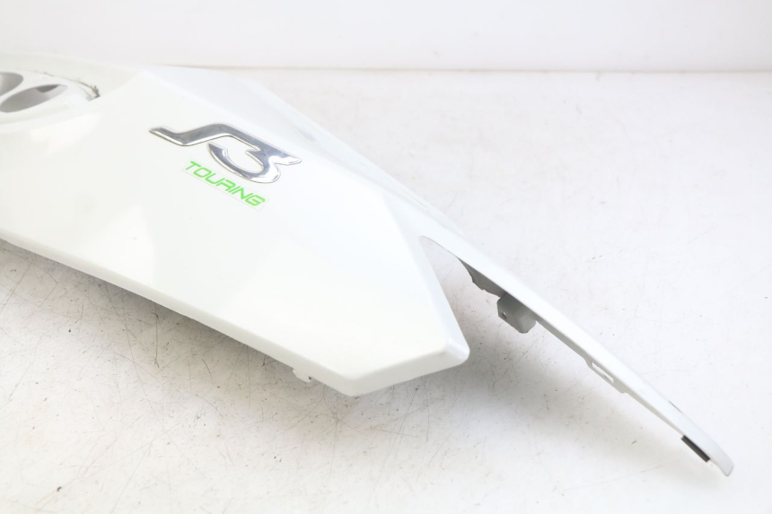 photo de FLANCO TRASERO IZQUIERDO DAELIM S3 125 (2010 - 2017) - Zoom sobre los componentes