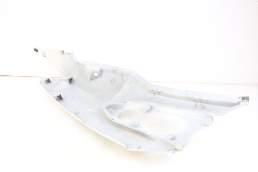 photo de FLANCO TRASERO IZQUIERDO DAELIM S3 125 (2010 - 2017) - Zoom estado de uso