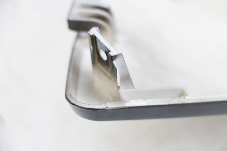 photo de FLANCO TRASERO IZQUIERDO JM MOTORS SANTANA 50 (2014 - 2023) - Detalle de la pieza