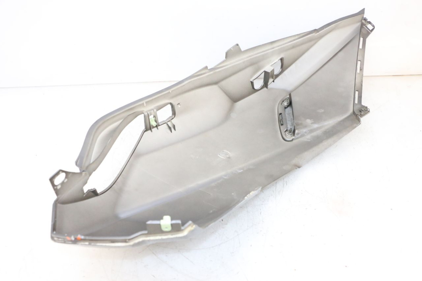 photo de CARENADO TRASERO IZQUIERDA PEUGEOT SATELIS 125 (2013 - 2018) - Vista general del producto