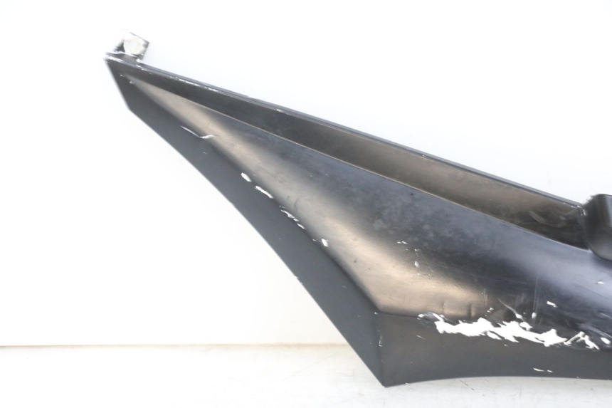 photo de FLANCO TRASERO IZQUIERDO DERBI SENDA SM X-TREME 50 (2006 - 2010) - Primer plano técnico