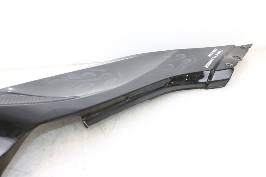 photo de CARENADO TRASERO IZQUIERDA CAN-AM SPYDER RS 1000 (2008 - 2012) - Características distintivas