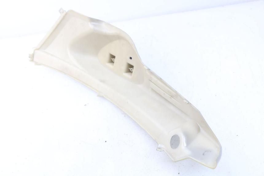 photo de FLANCO TRASERO IZQUIERDO MBK STUNT NAKED 50 (2004 - 2018) - Detalles de los puntos de fijación