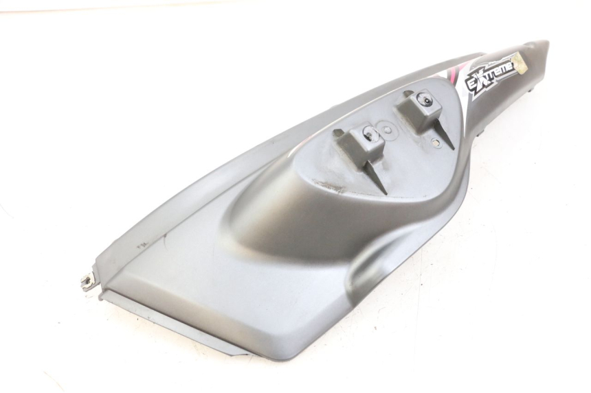 photo de FLANCO TRASERO IZQUIERDO MBK STUNT NAKED 50 (2004 - 2018) - Marcados y referencias originales