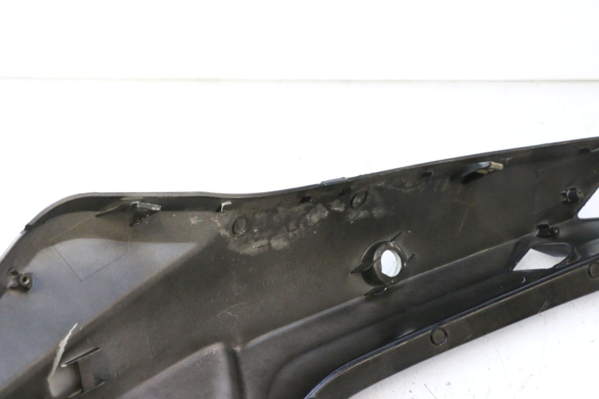 photo de CARENADO TRASERO IZQUIERDA KYMCO SUPER 8 2T 50 (2007 - 2013) - Características distintivas